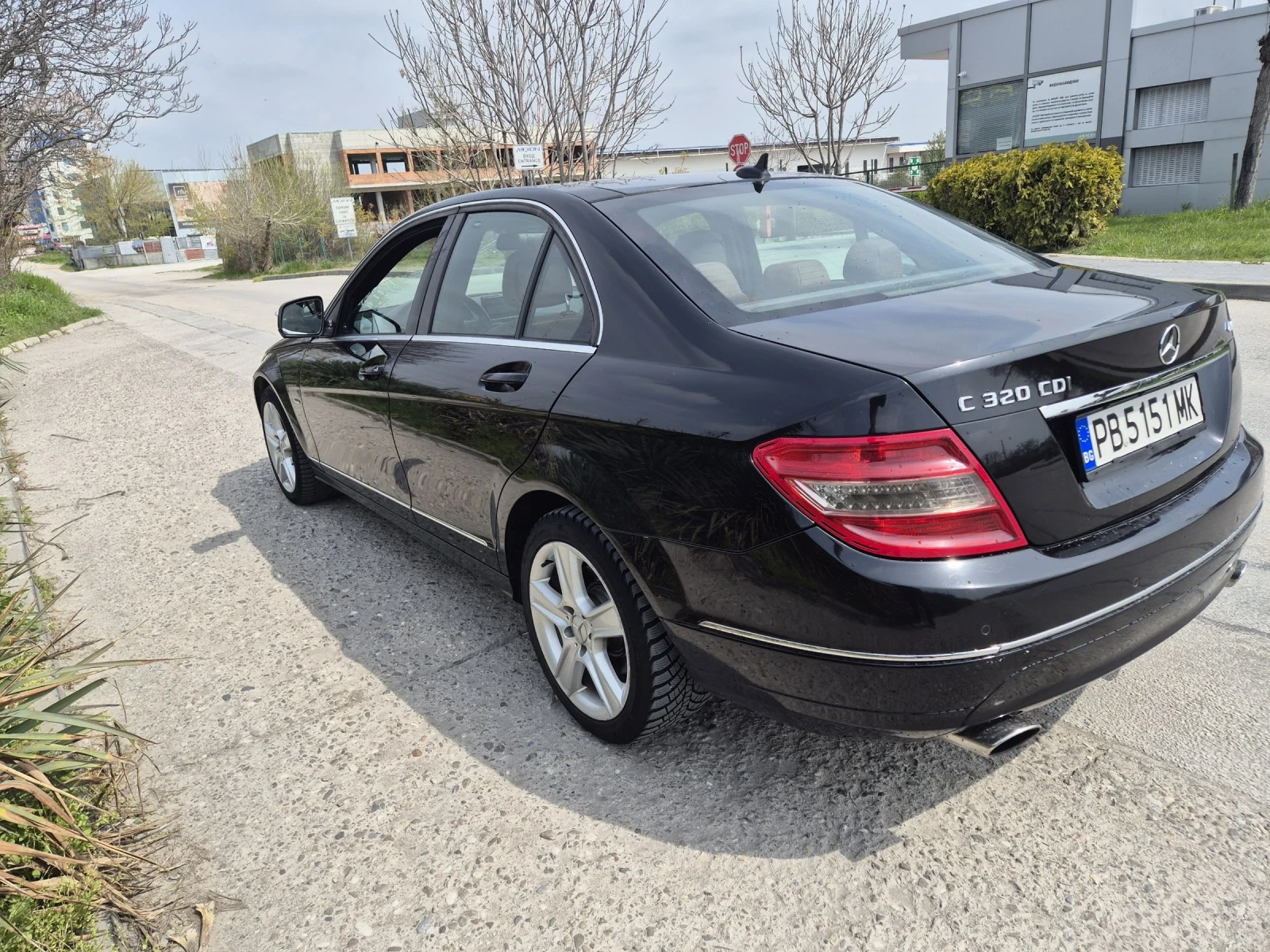 Mercedes-Benz C 320, снимка 11 - Автомобили и джипове - 54229619