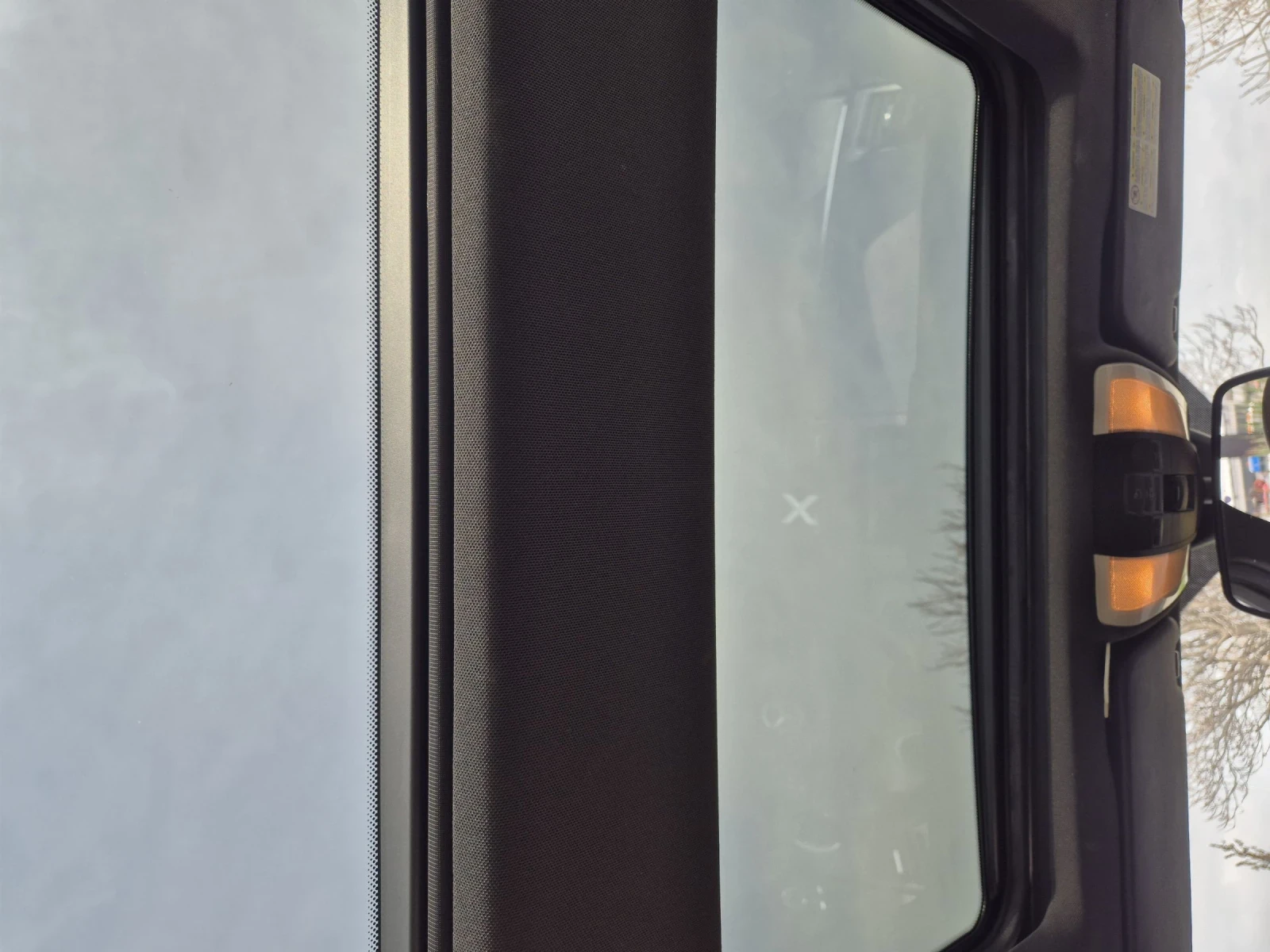 Mercedes-Benz C 320, снимка 9 - Автомобили и джипове - 54229619