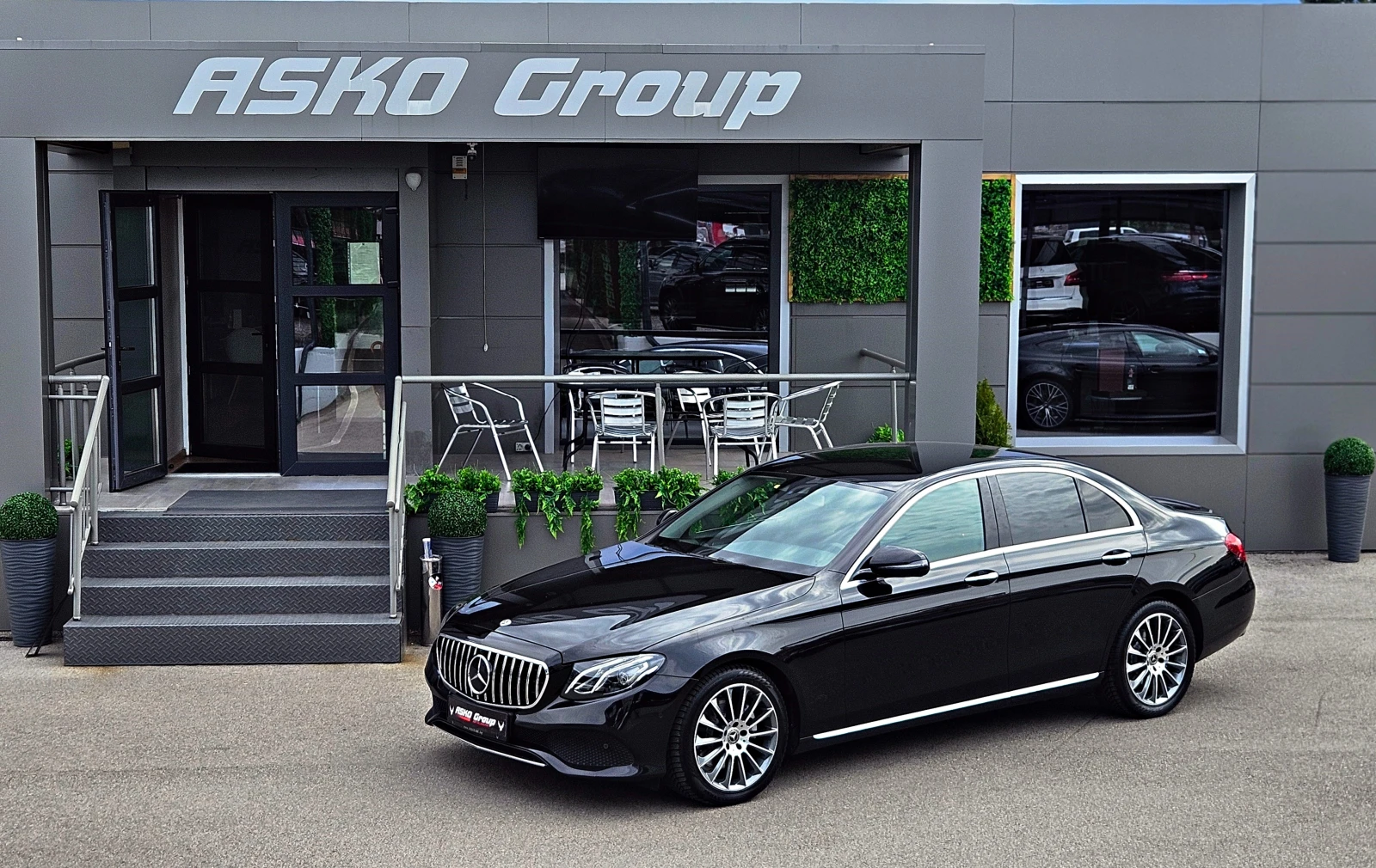Mercedes-Benz E 200 AMG/DISTRON/CAMERA/�������/CAR PLAY/AMBIENT/LIZING | Mobile.bg � ����������� 17
