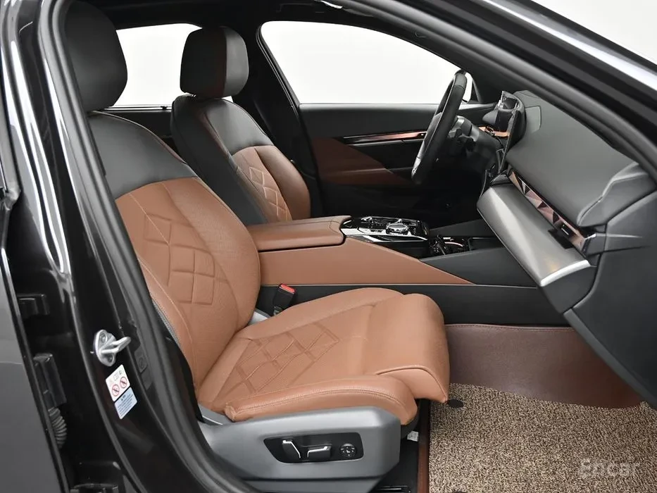 BMW 530 M-SPORT* XDRIVE* �������* ���������* ��������*  | Mobile.bg � ����������� 13