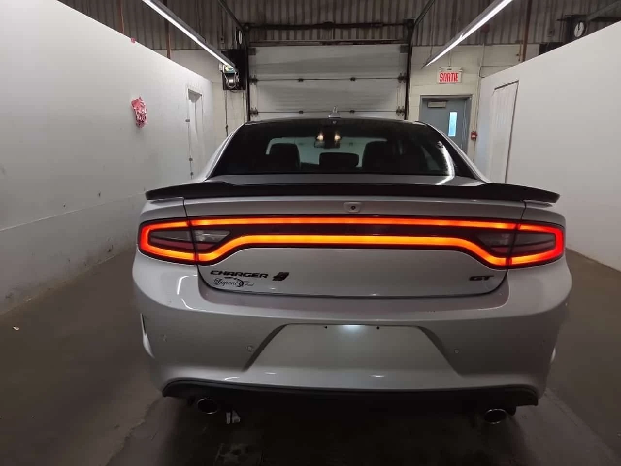 Dodge Charger  GT / ФИНАНСИРАНЕ / ЦЕНА ДО БЪЛГАРИЯ , снимка 17 - Автомобили и джипове - 55180320