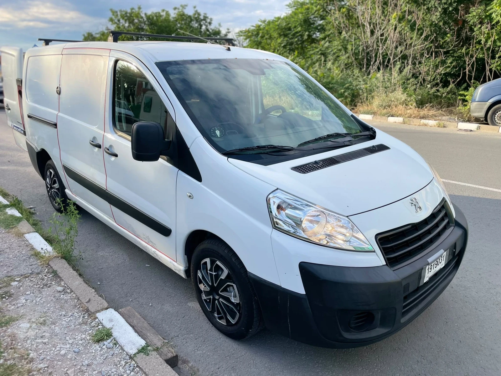 Peugeot Expert, снимка 15 - Автомобили и джипове - 55220316