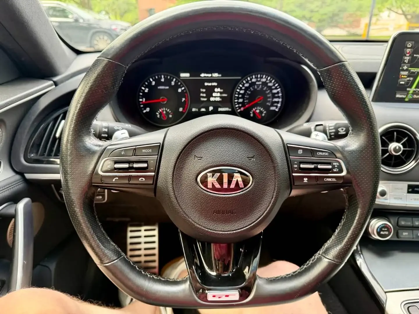 Kia Stinger GT2 LIMITED| HUD| ОБДУХ| DISS| 2 КЛЮЧА| , снимка 9 - Автомобили и джипове - 55340164