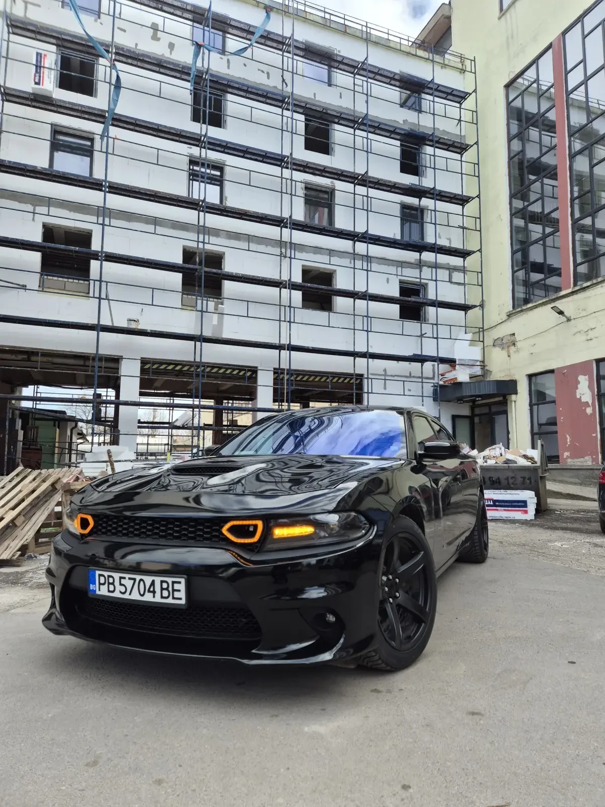 Dodge Charger 3.6\V6\8ZF\ANDROID, снимка 15 - Автомобили и джипове - 55361474