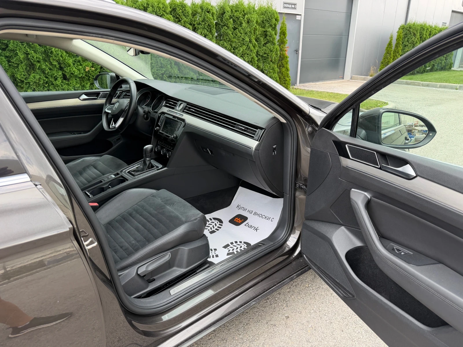 VW Passat 2.0tdi 150k.c* HighLine* DSG* Кожа* ЛИЗИНГ, снимка 9 - Автомобили и джипове - 55394231