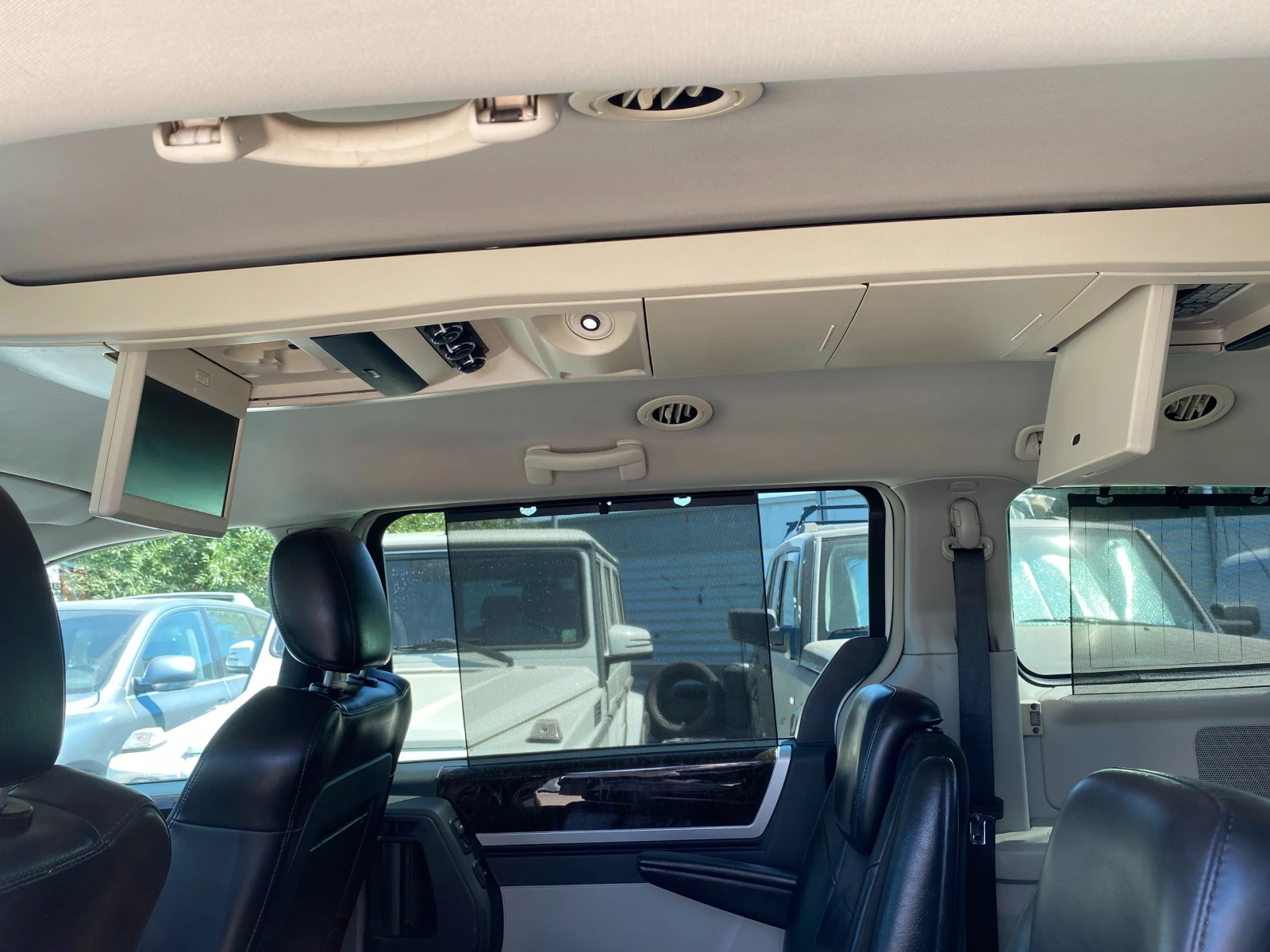 Chrysler Gr.voyager 2.8CRD---Перфектен---, снимка 15 - Автомобили и джипове - 55722657