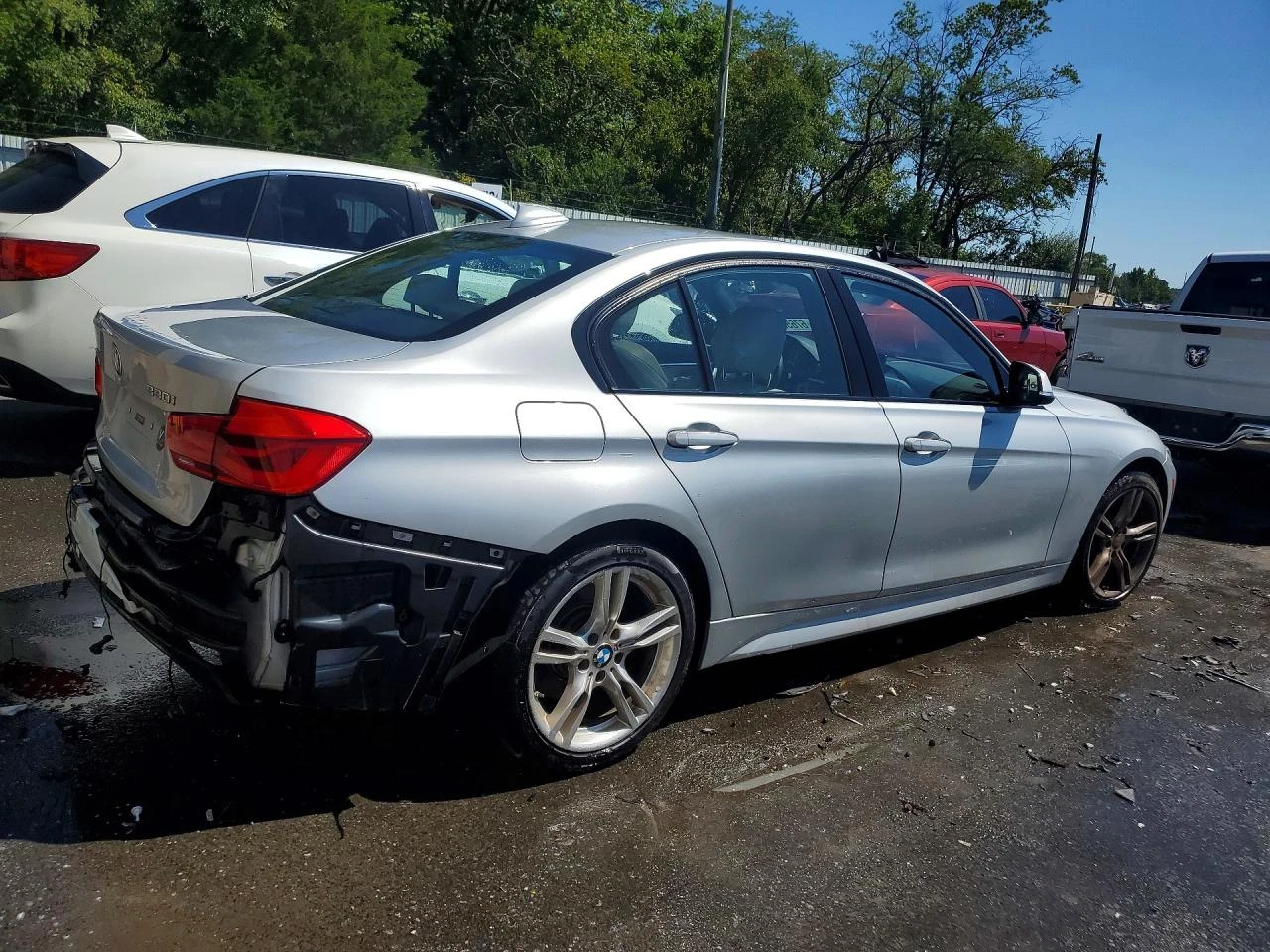BMW 330 XDRIVE* MSPORT* HARMAN* KARDON* ПОДГРЕВ* КАМЕРА* , снимка 4 - Автомобили и джипове - 56080936