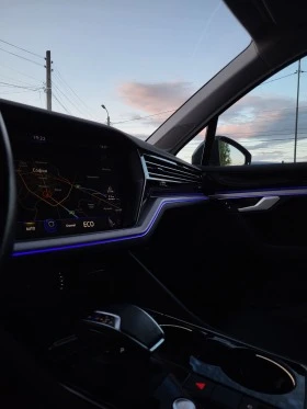 VW Touareg 4Motion V6 TDI 286к.с. Matrix Digital Обслужен  , снимка 17