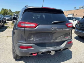 Jeep Cherokee * 4WD 4dr Trailhawk * CARFAX * АВТОКРЕДИТ, снимка 4