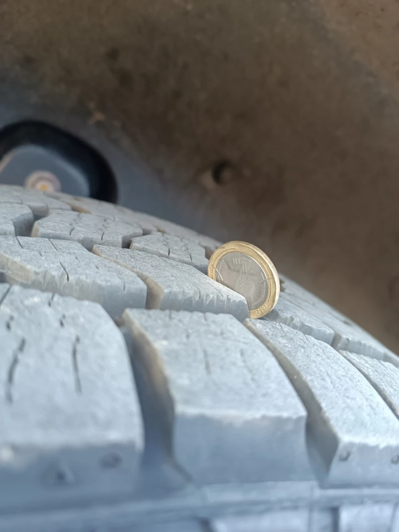 Suzuki Grand vitara, снимка 12 - Автомобили и джипове - 51726330