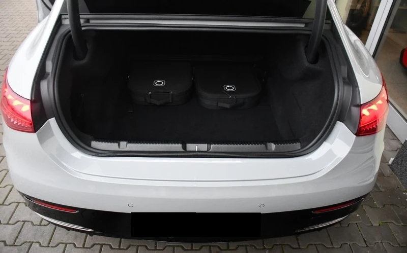 Mercedes-Benz EQE 350 AMG-Line, снимка 4 - Автомобили и джипове - 53092751