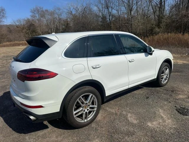 Porsche Cayenne Matrix* 2016* Обдухване* Подгрев* BOSE* Carplay* 3, снимка 9 - Автомобили и джипове - 49586401