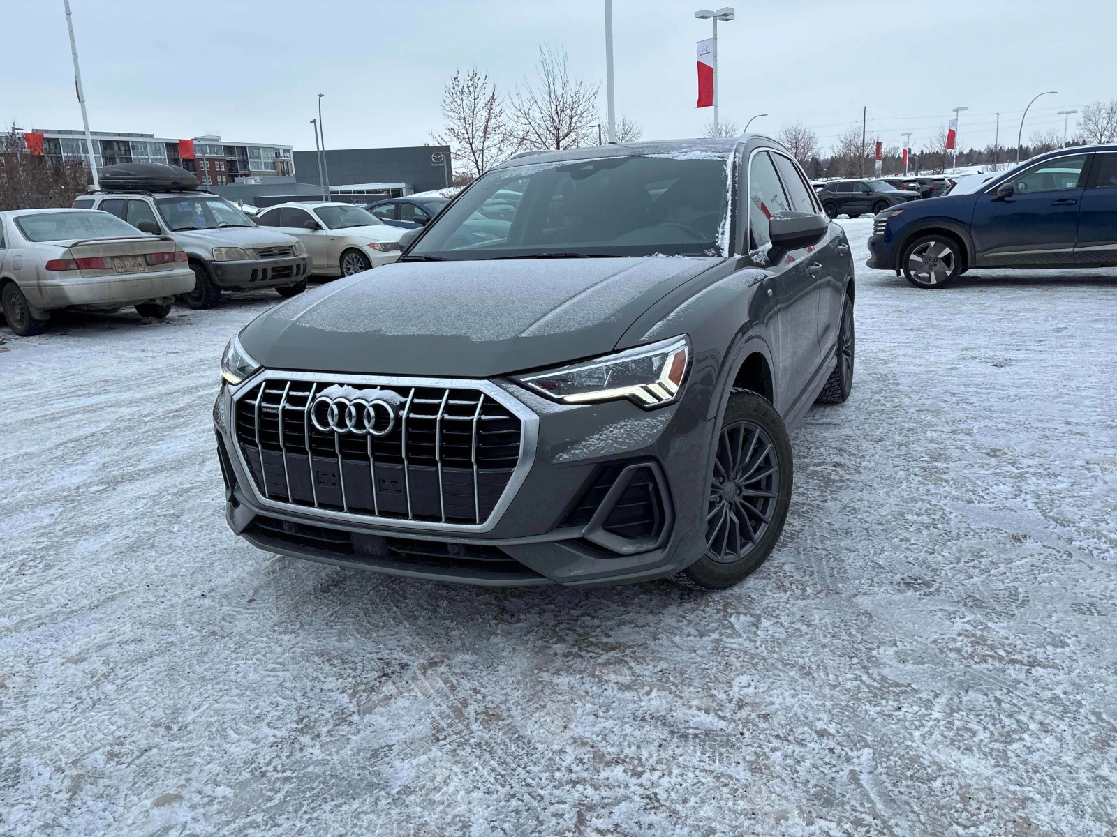 Audi Q3 * CARFAX * ��� ������������ ������ | Mobile.bg � ����������� 1