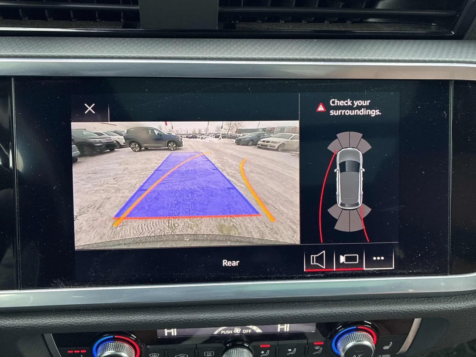 Audi Q3 * CARFAX * ��� ������������ ������ | Mobile.bg � ����������� 7