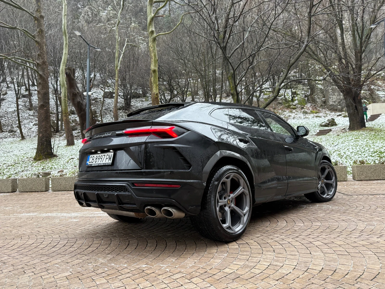 Lamborghini Urus V8* CARBON CERAMIC* AKRAPOVIC* SOFTCL* B&O* HUP* D - изображение 6