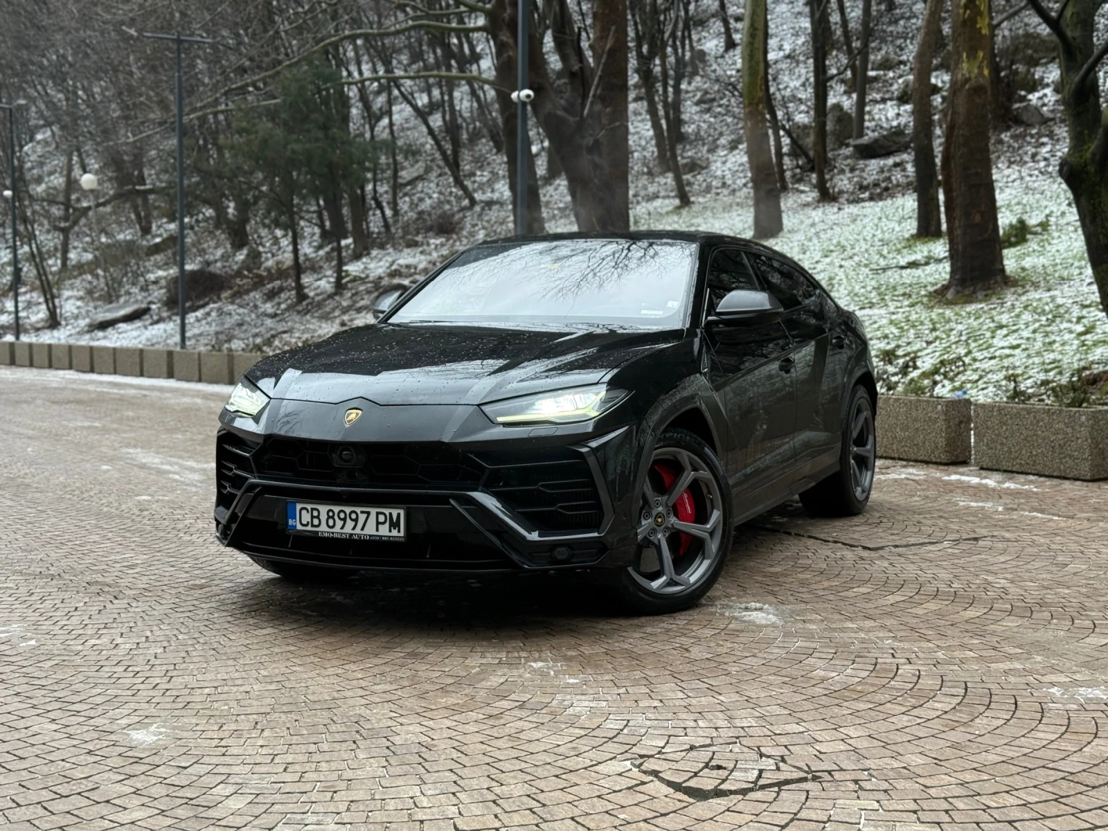Lamborghini Urus V8* CARBON CERAMIC* AKRAPOVIC* SOFTCL* B&O* HUP* D - изображение 2