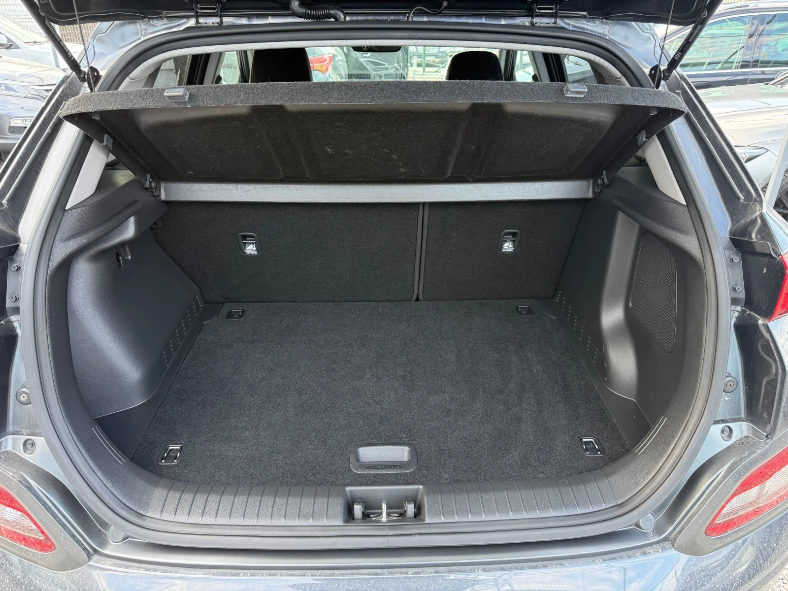 Hyundai Kona 64kWh SOH-100%, снимка 16 - Автомобили и джипове - 53990251