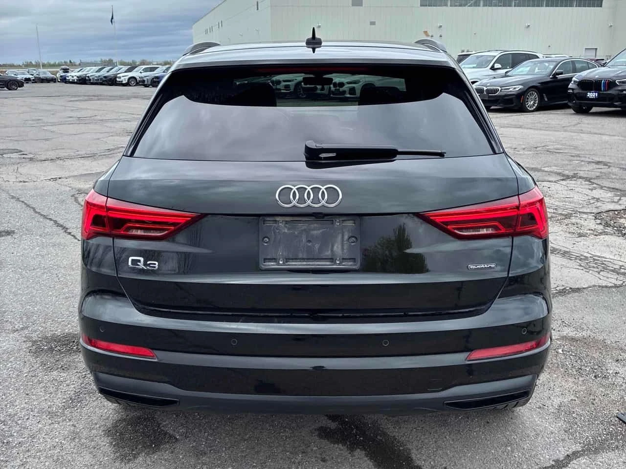 Audi Q3 45 TFSI quattro/ПАНОРАМА/ОТ ПРЕДСТАВИТЕЛСТВО, снимка 5 - Автомобили и джипове - 54572514