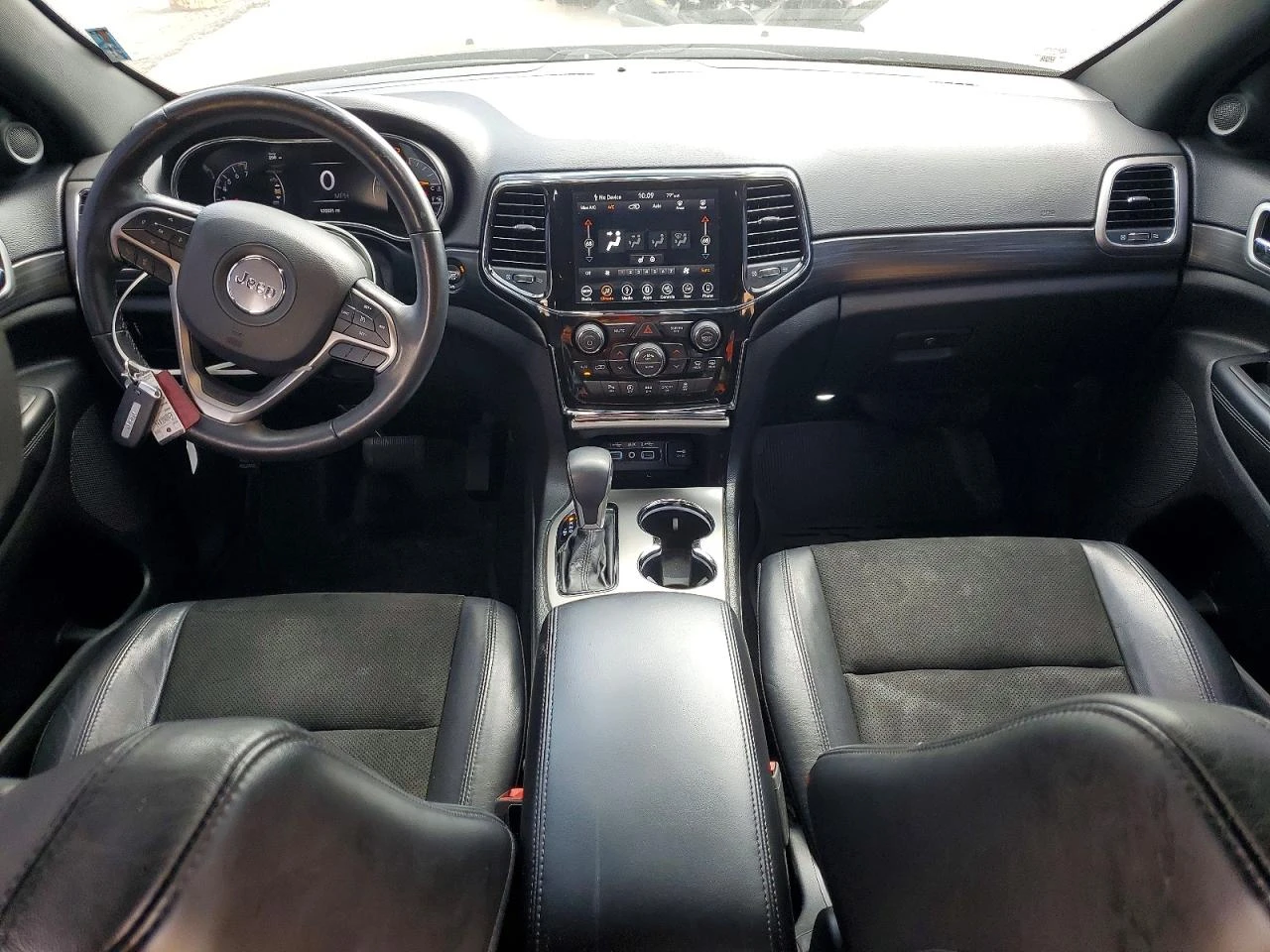 Jeep Grand cherokee 3.6l Laredo, снимка 8 - Автомобили и джипове - 54705964