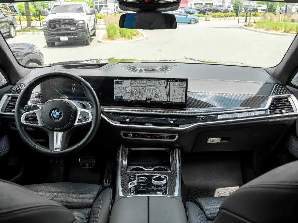 BMW X7 40i* M-SPORT* BOWERS & WILKINS* CARBON* 360 CAM, снимка 9 - Автомобили и джипове - 55085486