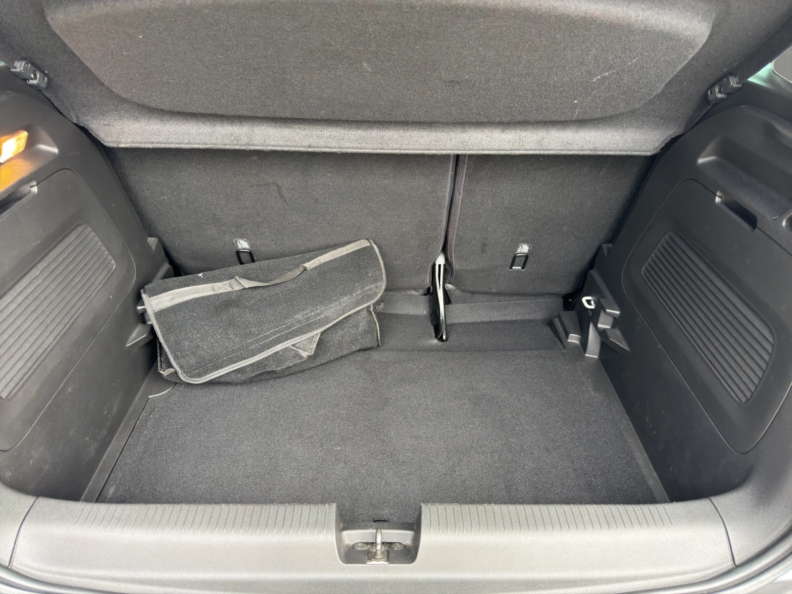 Opel Crossland X 1.2 82HP BVM5 E6, снимка 7 - Автомобили и джипове - 56683183