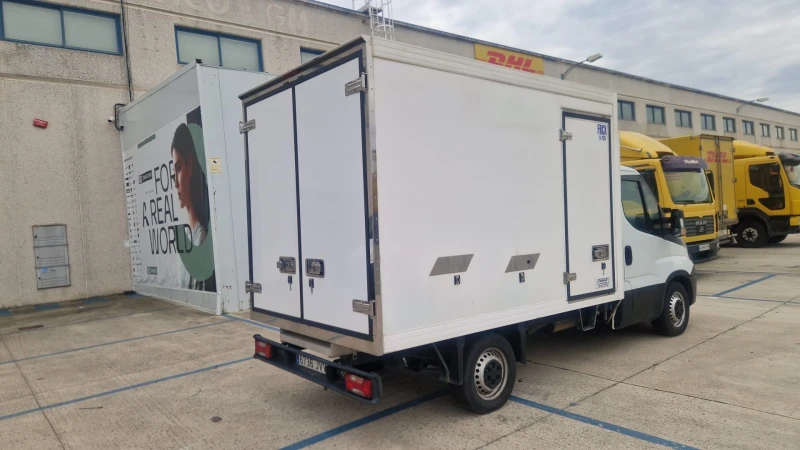 Iveco 35s13, снимка 3 - Бусове и автобуси - 52956534