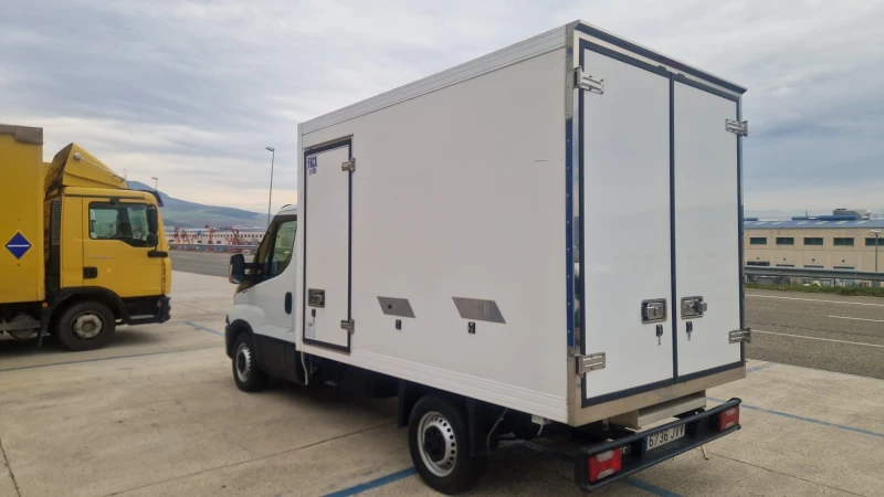 Iveco 35s13, снимка 4 - Бусове и автобуси - 52956534