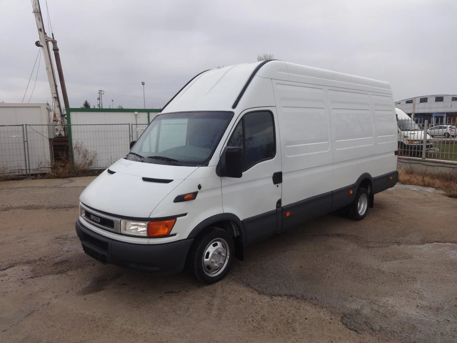 Iveco 35c13 35C13  КАТ. *Б*  - изображение 3