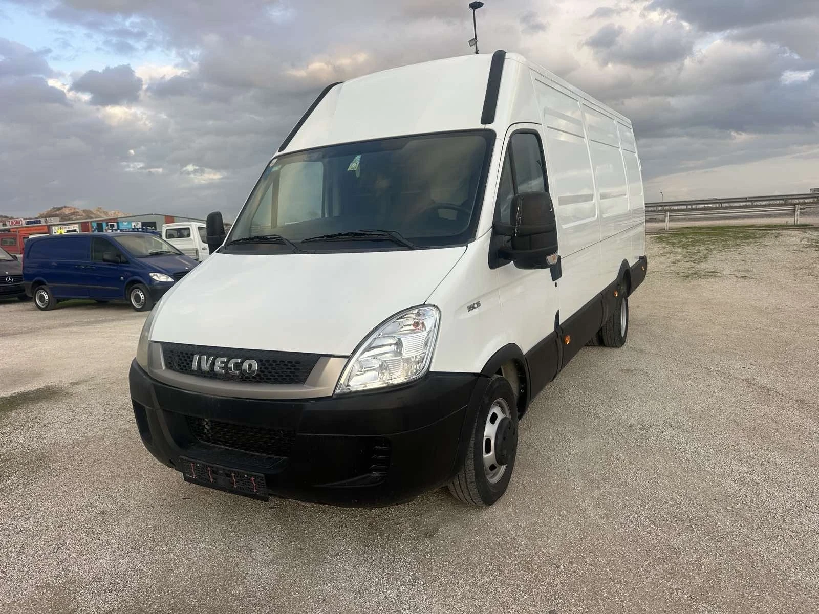 Iveco 35c15 | Mobile.bg   1