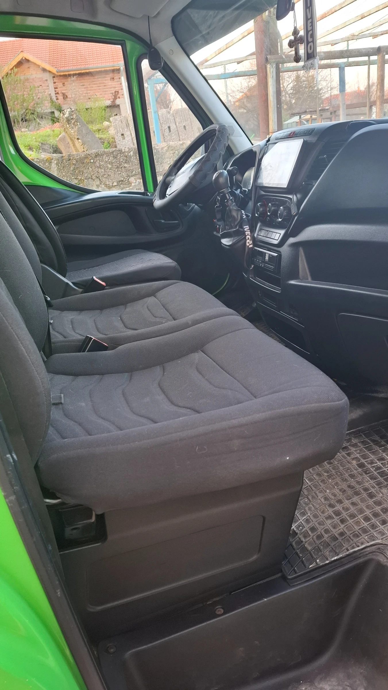 Iveco 35s15, снимка 9 - Бусове и автобуси - 54071481