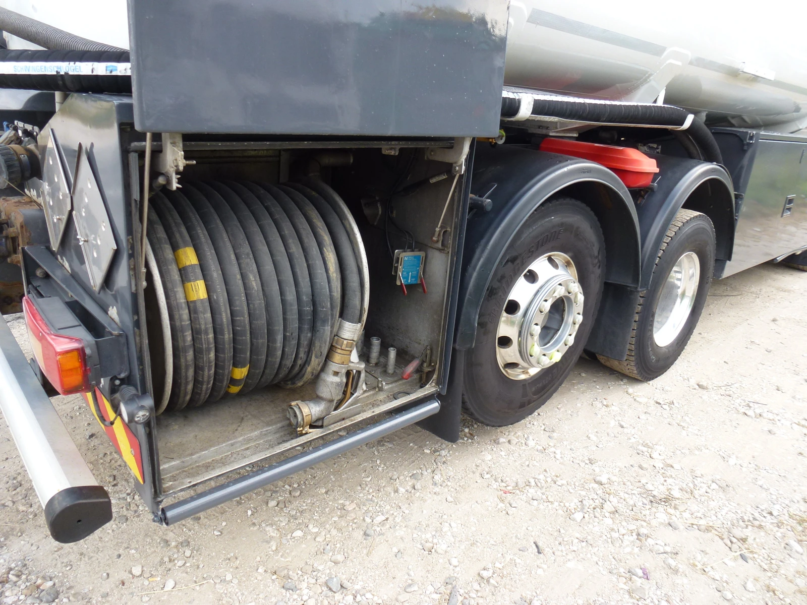 Volvo Fm12 EEV БЕНЗИН И ДИЗЕЛ, снимка 8 - Камиони - 55124427
