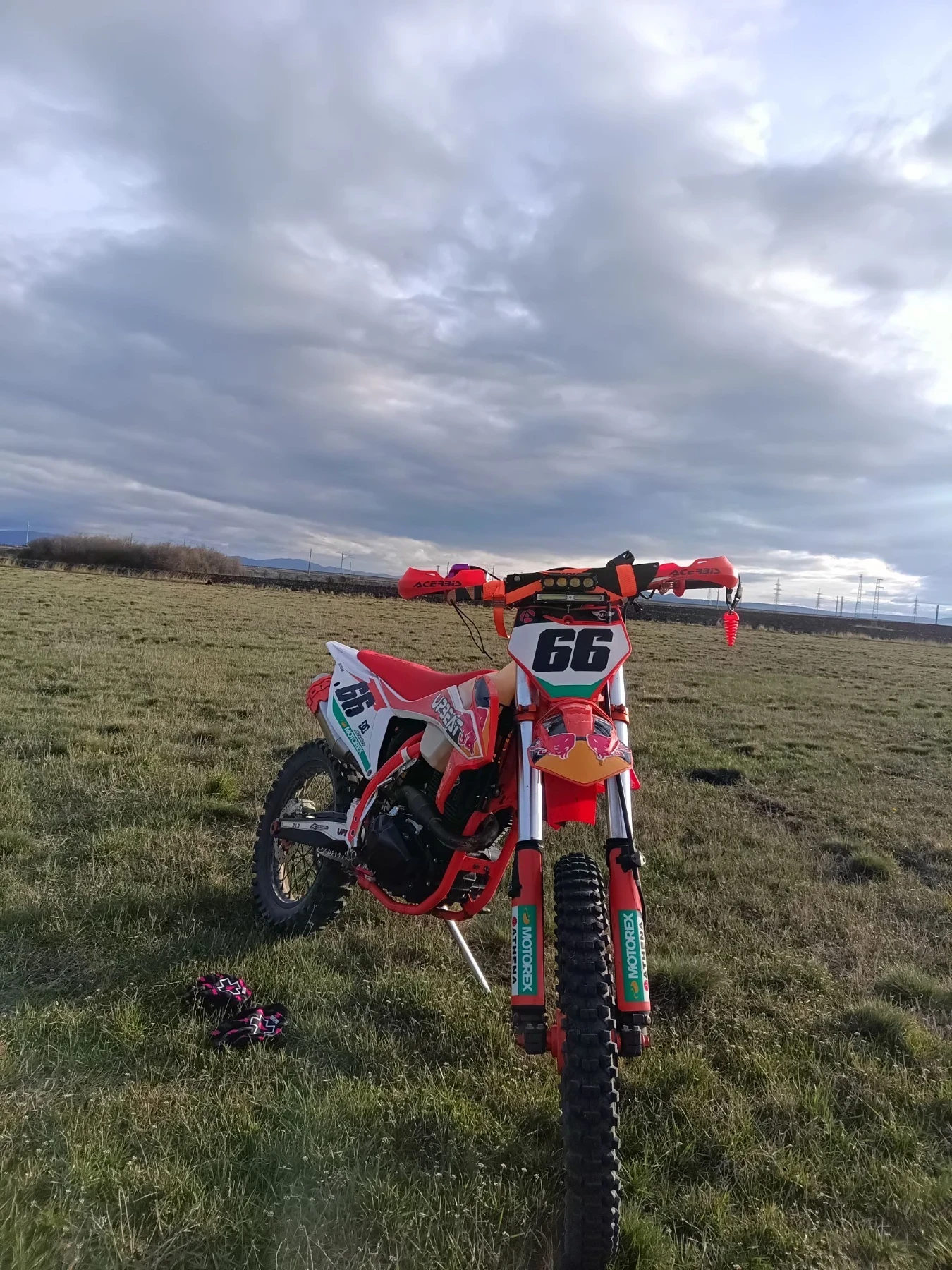 Ktm 300