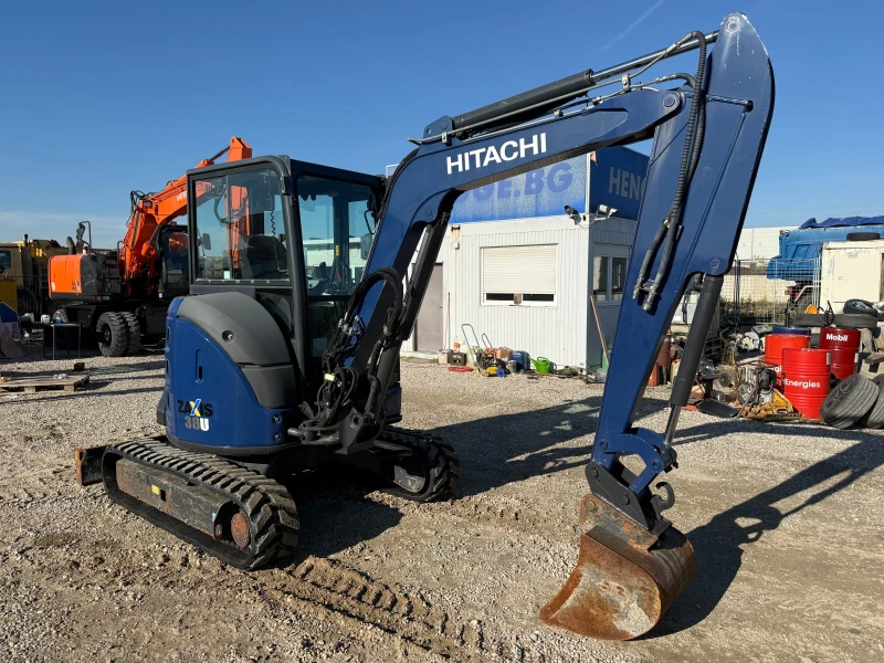 Багер Hitachi ZX 38U -5A НОВИ ВЕРИГИ, снимка 8 - Индустриална техника - 52839313