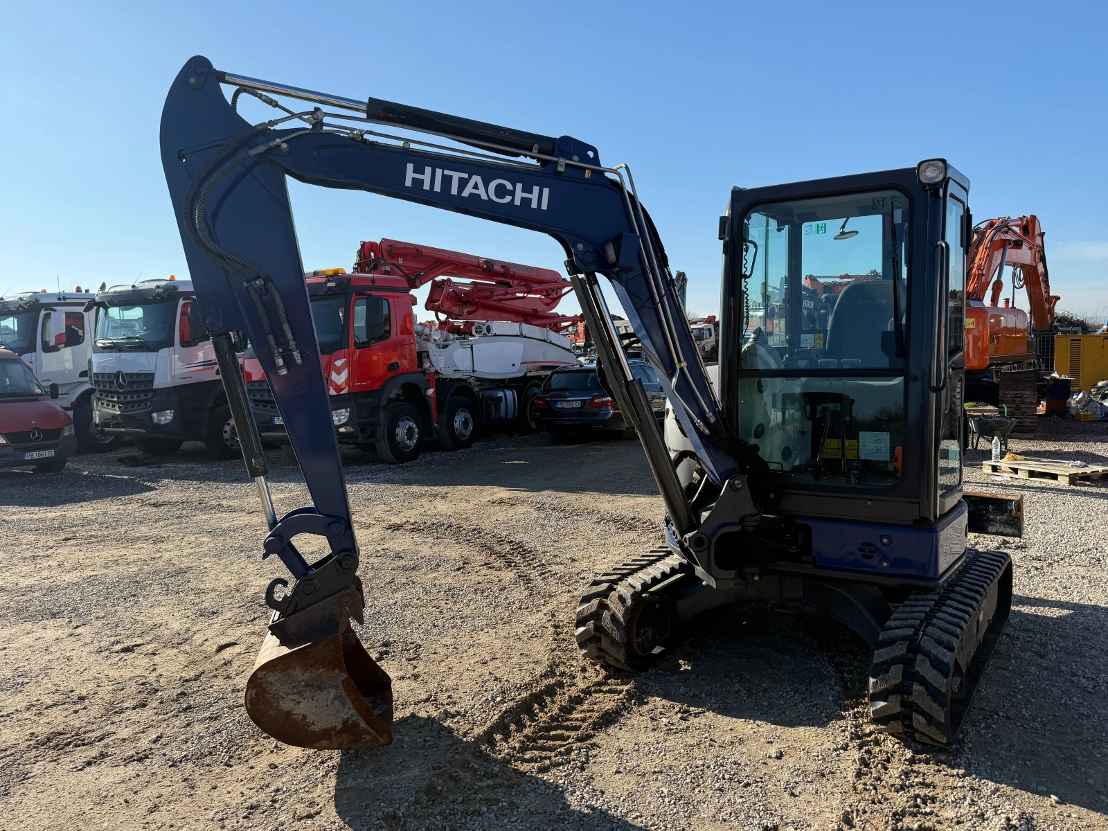 ����� Hitachi ZX 38U -5A ���� ������ | Mobile.bg � ����������� 15