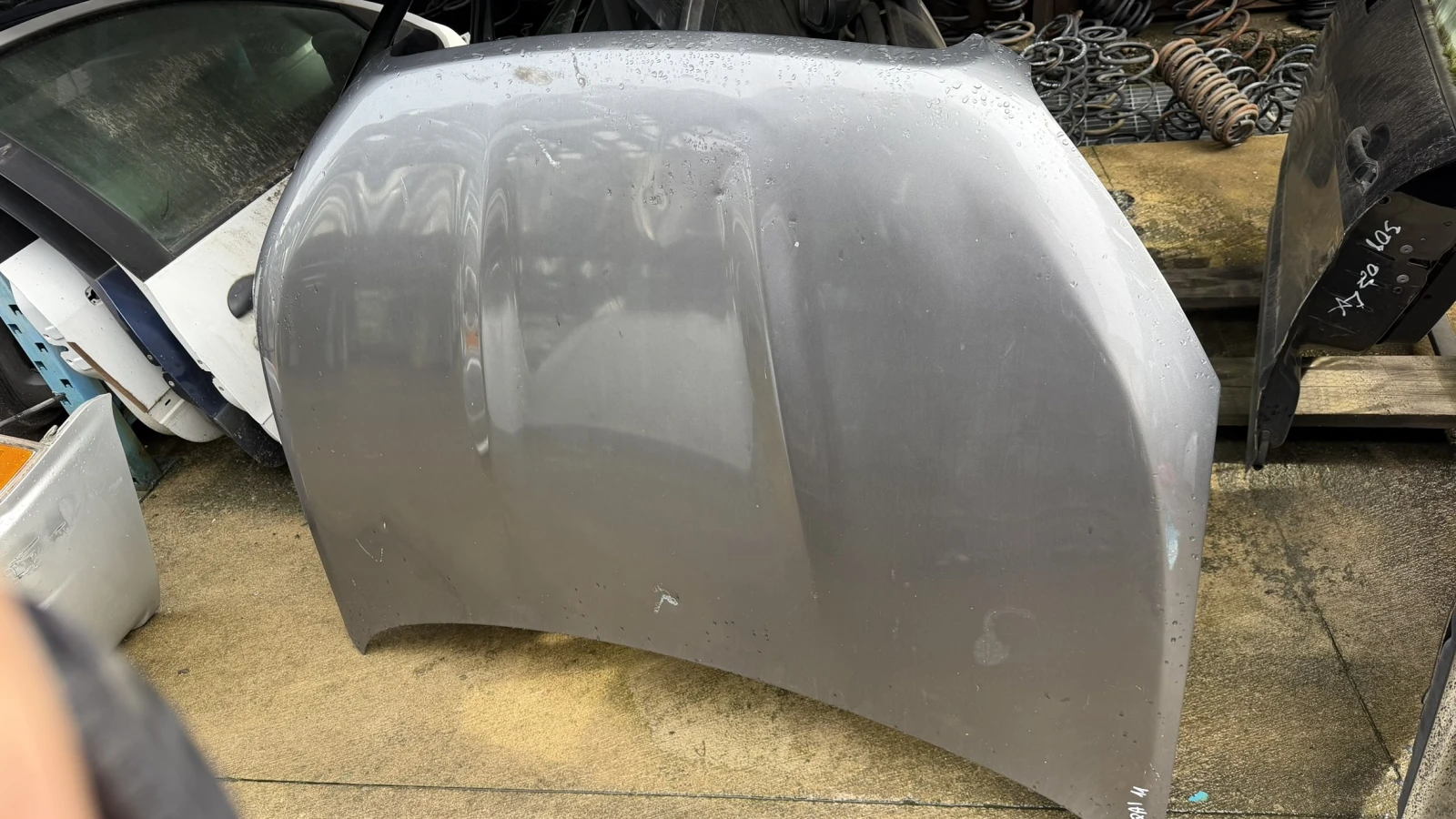 Преден капак за Nissan Qashqai 2011, снимка 2 - Части - 54081719