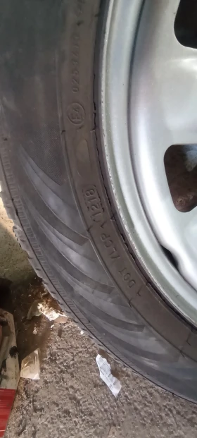 Гуми с джанти Nokian 205/55R16, снимка 5 - Гуми и джанти - 49426734