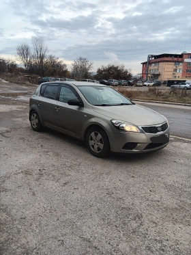 Kia Ceed | Mobile.bg    9