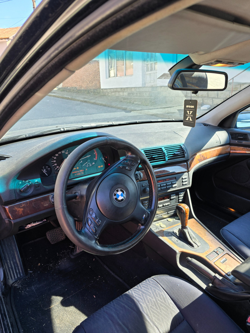 BMW 530, снимка 5 - Автомобили и джипове - 45682699