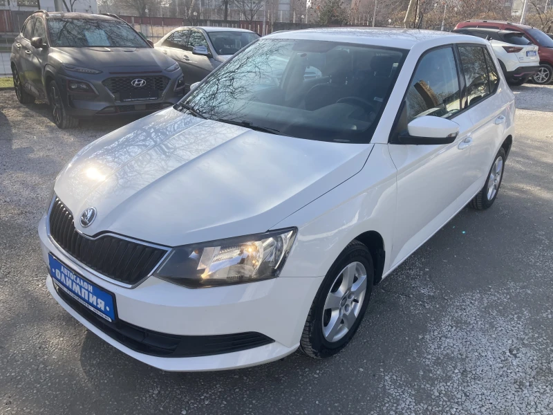 Skoda Fabia 1.0 MPI, снимка 2 - Автомобили и джипове - 45071015