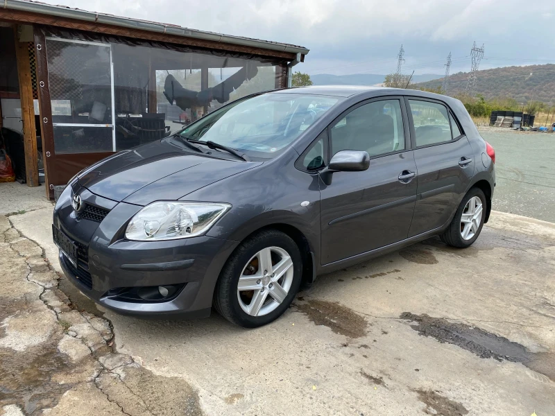 Toyota Auris 1.6, снимка 3 - Автомобили и джипове - 47212454