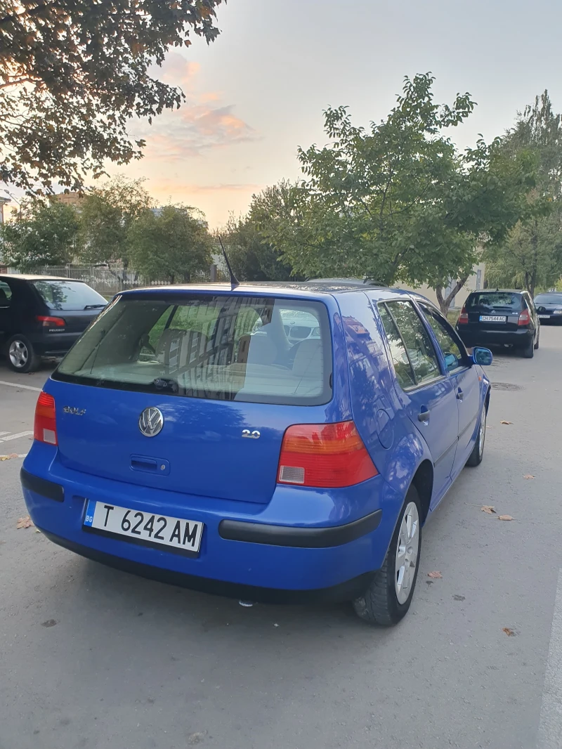 VW Golf, снимка 4 - Автомобили и джипове - 47655843