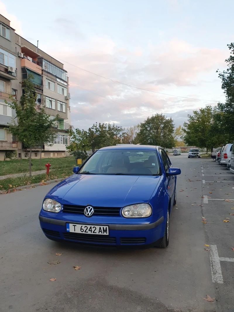 VW Golf, снимка 2 - Автомобили и джипове - 47655843