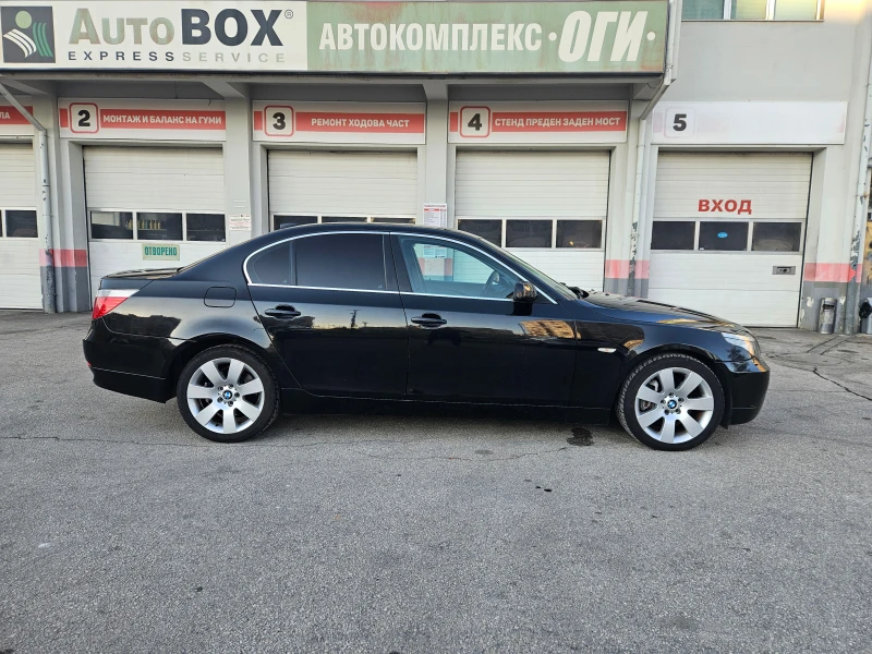 BMW 530 d-(231 Hp)-AT-Navi-Xenon, снимка 6 - Автомобили и джипове - 48557613