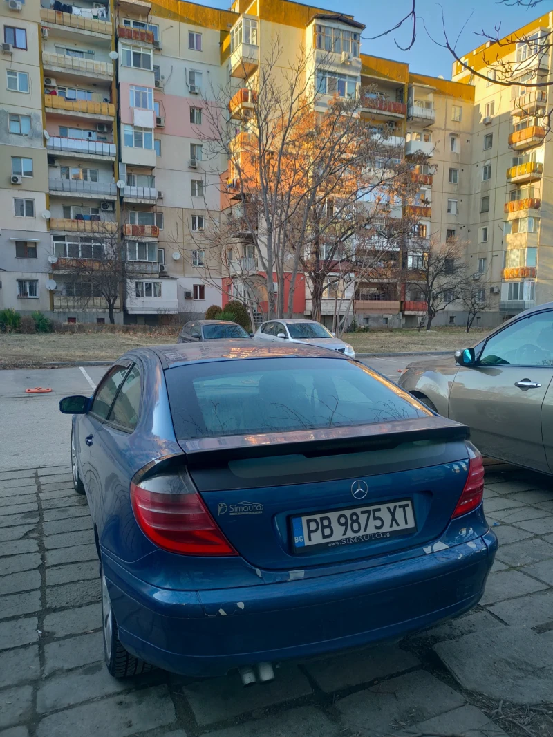 Mercedes-Benz C 220, снимка 4 - Автомобили и джипове - 48868671