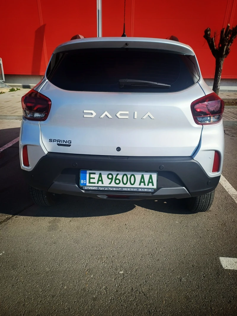 Dacia Spring, снимка 9 - Автомобили и джипове - 49306188