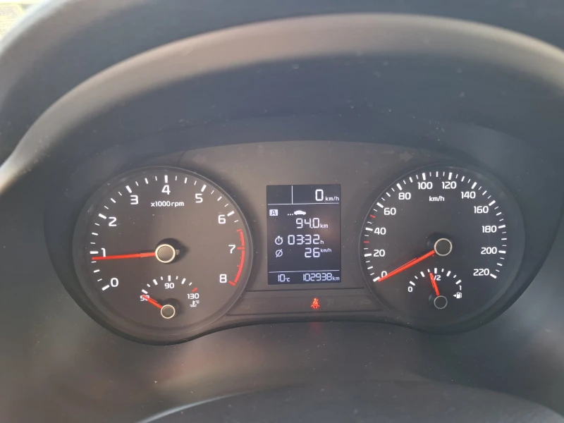 Kia Rio 1.4 cvvt / Gas, снимка 10 - Автомобили и джипове - 49584802