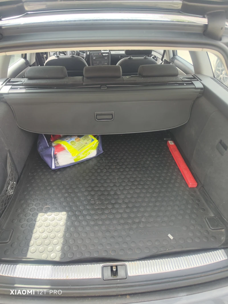 Audi A4, снимка 8 - Автомобили и джипове - 51481254