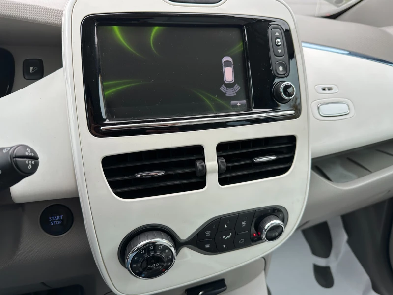 Renault Zoe 20 kWh 58 к.с., снимка 12 - Автомобили и джипове - 52051798