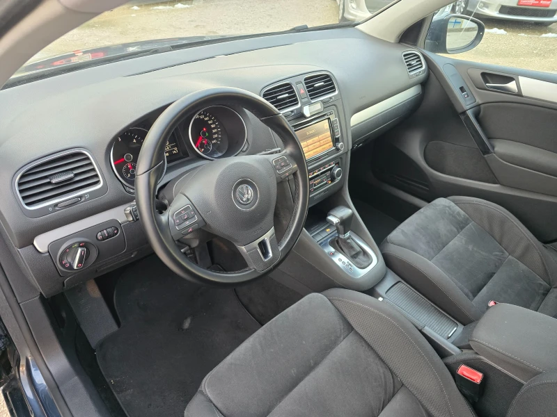 VW Golf 1.6TDI/105PS/HIGHLINE, снимка 14 - Автомобили и джипове - 52920751