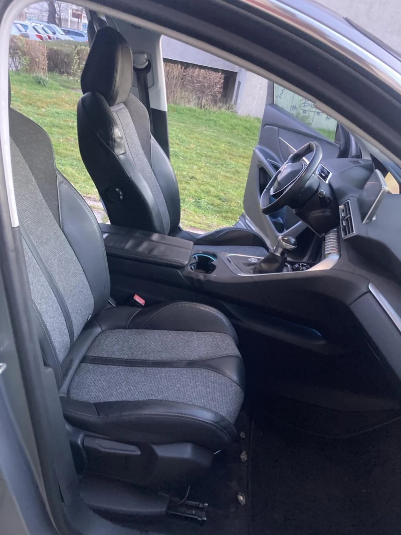 Peugeot 3008 1.6Hdi Gt-Line, снимка 12 - Автомобили и джипове - 53068613